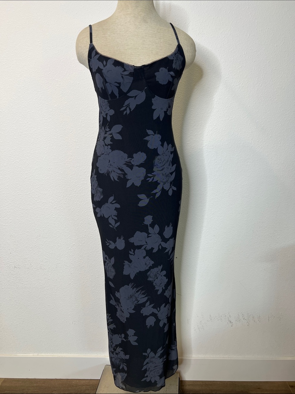 White Fox Boutique I Don’t Miss You Black Floral Slip Dress-Sleek Evening Dress